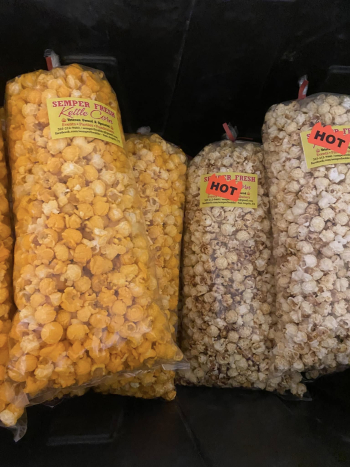 Large Kettle Corn